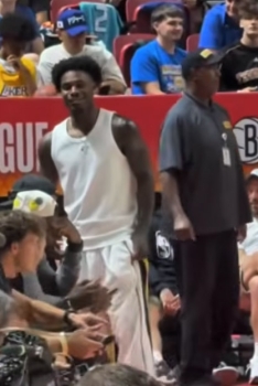Davion Mitchell chambre Tyler Herro après la bagarre avec BAM