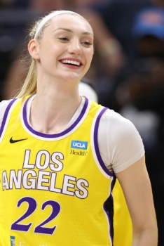 Cameron Brink défonce Enes Kanter : « C’est un sac à merde »