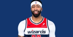 Anthony Davis pointe du doigt les Lakers pour son poids