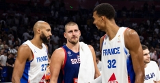Les Bleus battus en Serbie, Wembanyama en rôdage