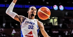 Wembanyama tacle le très impopulaire ballon FIBA