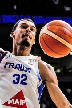 Wembanyama tacle le très impopulaire ballon FIBA