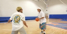 Delonte West va mieux : il rejoue au basket et va streamer
