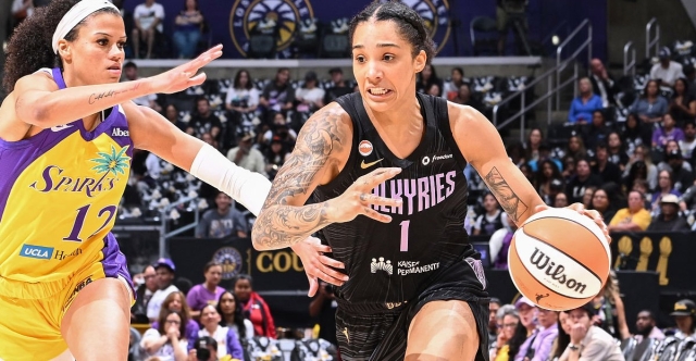 Gabby Williams clutch, les affiches des playoffs WNBA connues