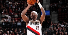 Les Suns recrutent un nouvel intérieur