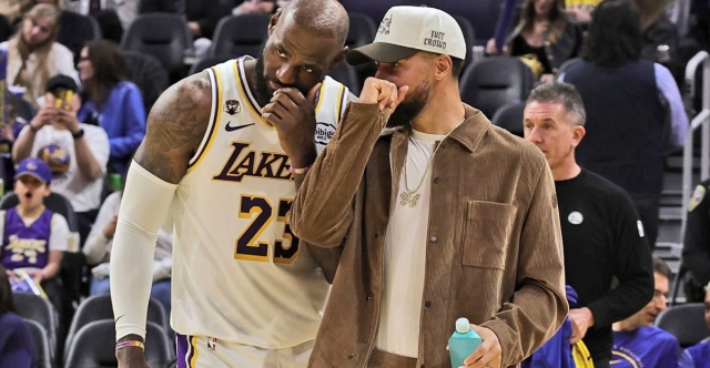 Curry et LeBron ensemble ? Steph revient sur les discussions de cet été